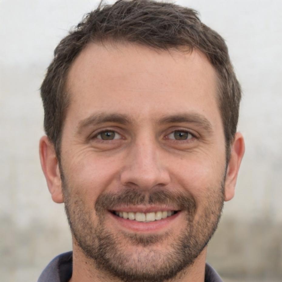 Dr. Lukas Brenner, Dozent für maschinelles Lernen